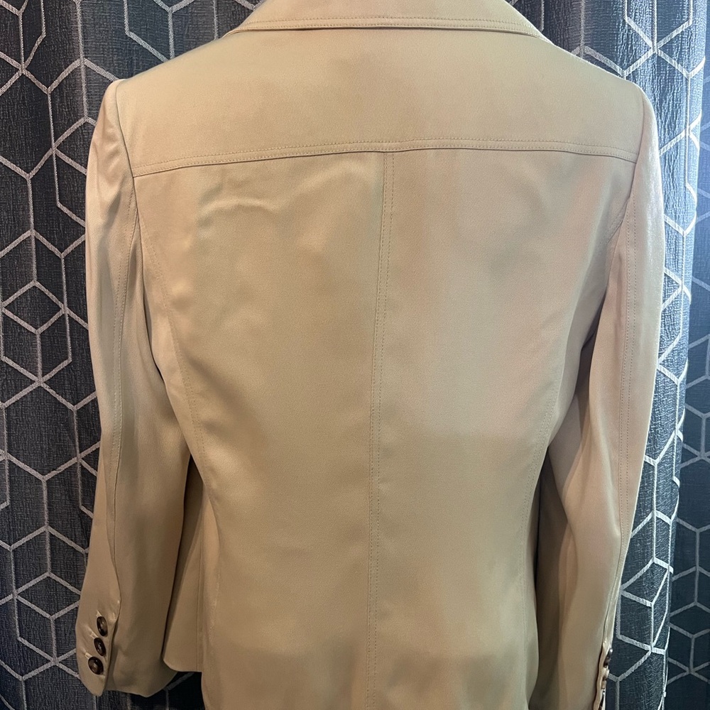 Ann Taylor - Picture 6 of 12